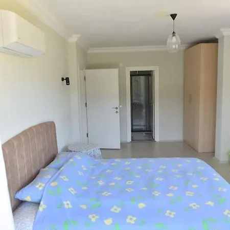 Villa 3 Bedroom With Private Pool Sarilar